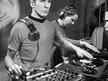 DJ Stoa photo