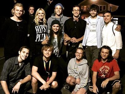 EMMARIE W/The Indefinite Band and R5