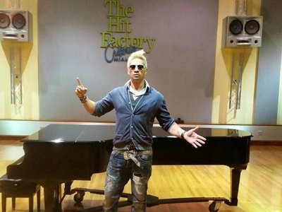 Joe Galaxy thejoegalaxy People say I'm down to earth and humble when they meet me..