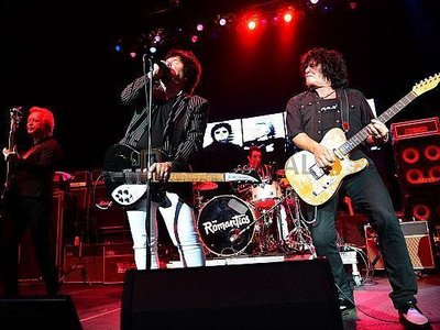 http://press.otherimages.com/search/text/serie:2243124059:rock-group-the-romantics-perform-at-har
