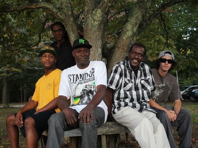Random Test Reggae Band photo