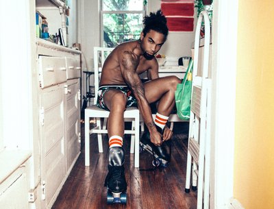 Photography: Rico Kinnard Make-up: Rosemarie Bernardo