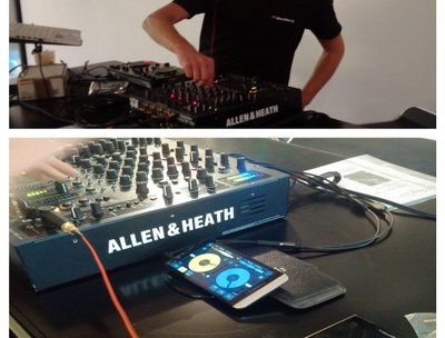 live at BlackBerry Pop-Up-Store in Frankfurt myzeil germany