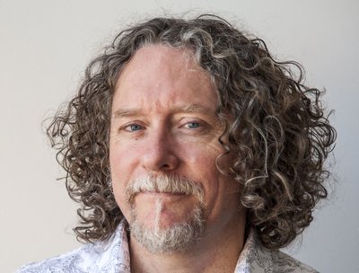 Head shot by Lisa Macintosh.