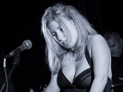 Leah - Skydivers @ the Metropolitan, Annapolis, MD, 28AUG2015