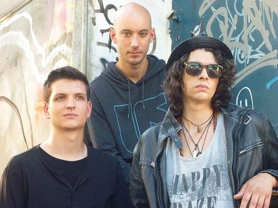 Flowers in Syrup Demonpop Rockmusic