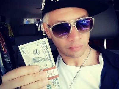 Joe Galaxy thejoegalaxy"I said I'd never do a song about makin money $, but dis is tha sound of my