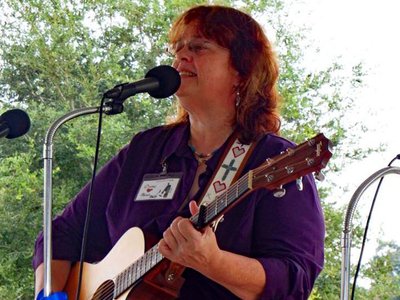 3rd Place winner at the Lake County Folk Festival with, "How About You?" Photo-Kathy Hebert Bernardi