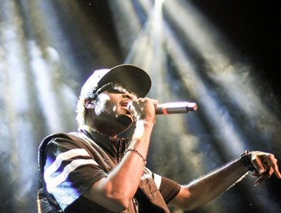 Six-2 showing out at the D.O.C Straight Outta Dallas Concert