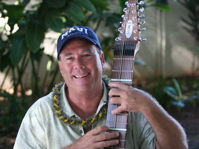 Lahaina Arts Society- Photo by Herb Hartmann