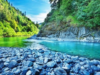 Crawlin' Upriver