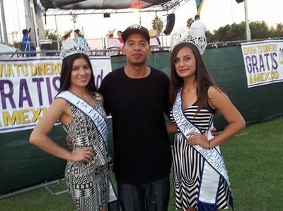 At a concert and took a pic with theese models.