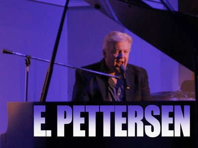 E. Pettersen photo