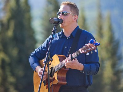Kyle Rockin in"The Rockies"
