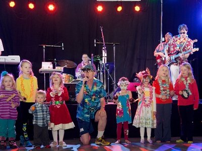 2015 Hawaiian New Years' Concert with Bingo Bongo Boogie Band