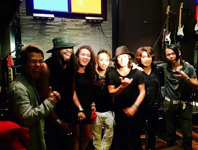 JAPAN's Super Dream Team@ Crawfish Akasaka Tokyo, last night!! Yuho,,Me,Kaoru,Fuyu, Jino,Masa,Toshi