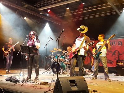 Red Cloud live 5 dec 2015
