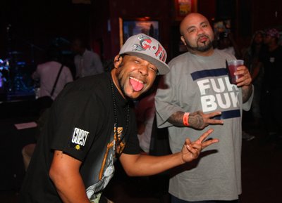 Buk & Smash photo