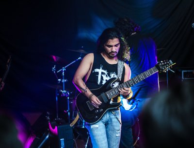 Favio Arana Jurgens - Guitarra