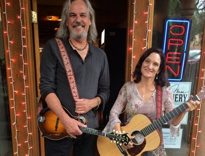 WIth Willie Hunton, playing as The Cowslips, Aug2015