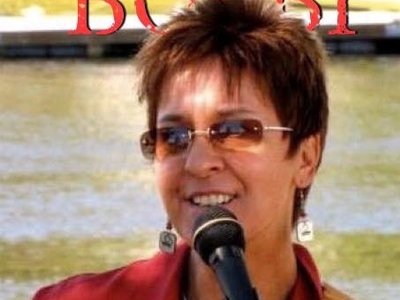 Bobbi Lane photo