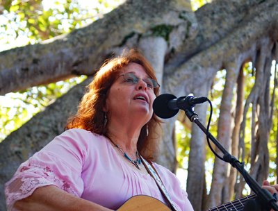 2016 South Florida Folk Festival Songwriter Competition. Photo by Franc Robert.