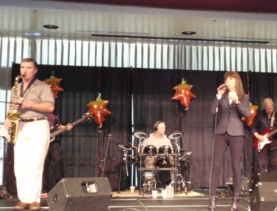Cheryl and her band at the Annual Free Thanksgiving Feast Festival Hall