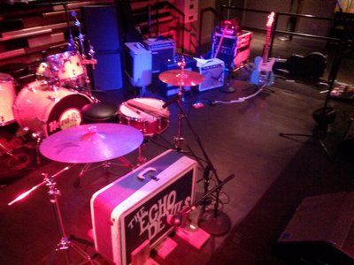 Hard Rock Cafe Seattle. Vintage Suitcase Kickdrum Drum Kit.
