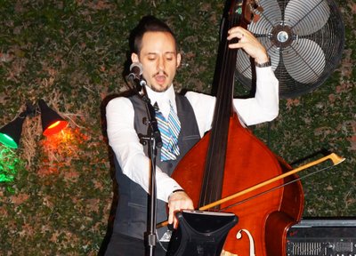 Universal Orlando w/The Floridanas | Photo: Kavode Entertainment