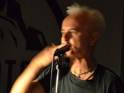 Dean Batstone photo