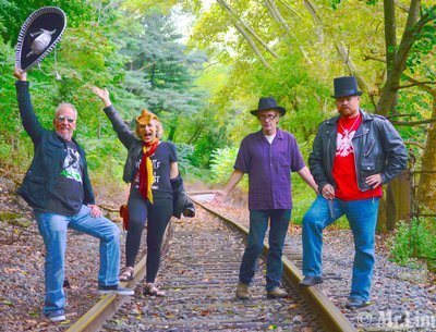 The Dana Gaynor Band photo