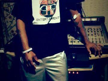 D.J. Stevie Tee Live at Applebee's March 17th