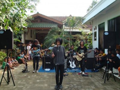 Openind Bluf Distro