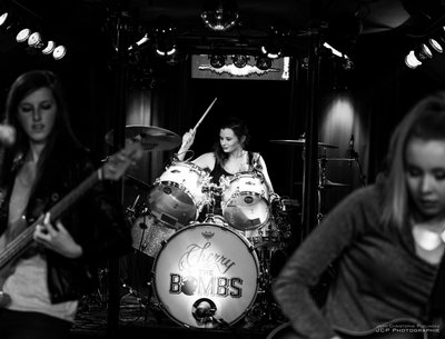 Cherry & the Bombs photo