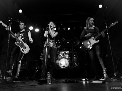 Cherry & the Bombs photo