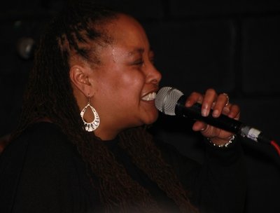 Shelly Lightnin photo