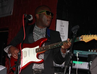Stan Da Man - Guitsy