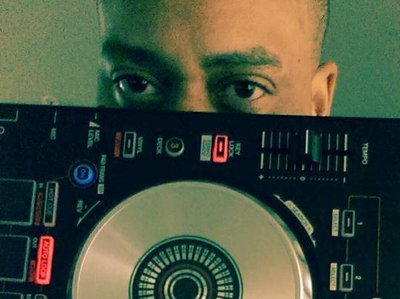 Powered by Pioneer Dj 