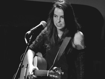 Tzili Yanko photo