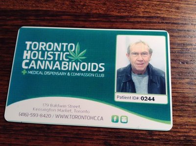 Look Ma! Johnny's got a licence !