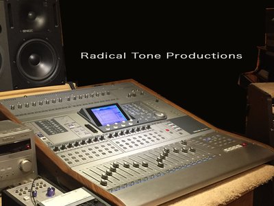 Radical Tone (Michael Lewis) photo
