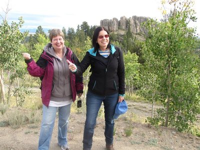 Sue & Jane "hitchhikers" (2014 "Ya Just Never Know!" Tour)
