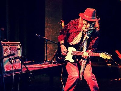 Jerry Oliver photo