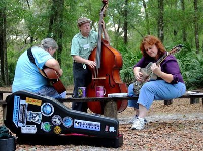 Warming up before a set at the 2016 Spring Barberville Festival. Photo by Kitty Allen