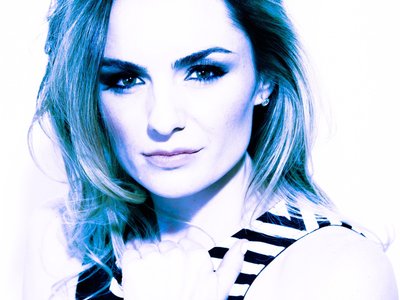 Natasha Jane Julian photo