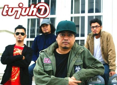 Tujuh photo