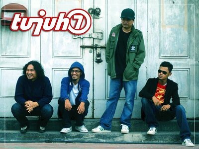 Tujuh photo