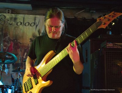 Carl Ferre-Lang - Bass