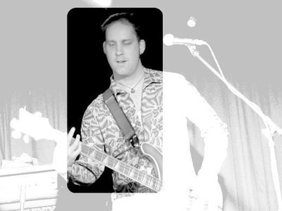 Clockwise - Jason Eagan - Bass/Vocals