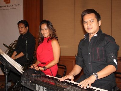 Royal Plus Trio photo